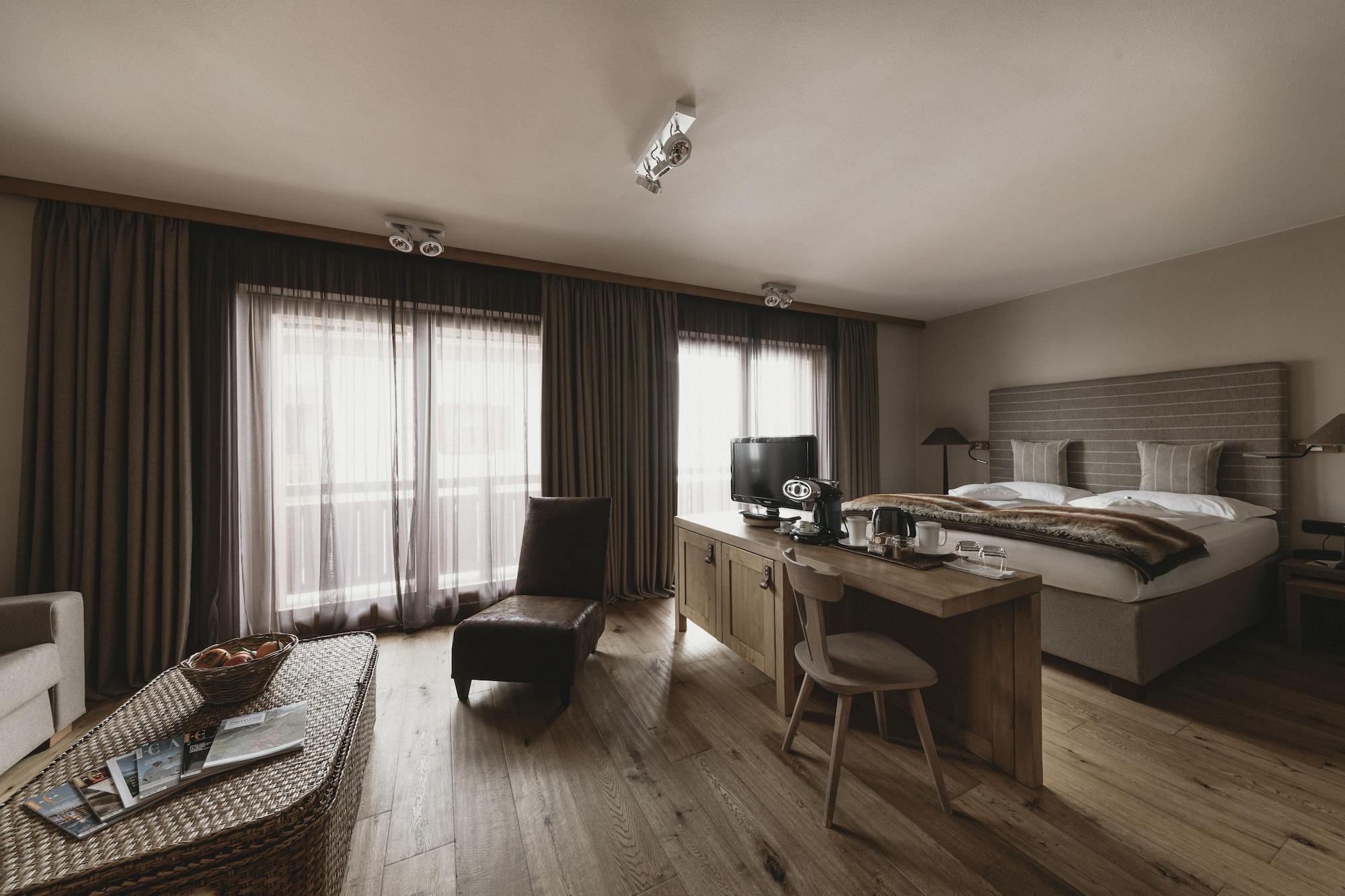 Eco & Wellness Boutique Hotel Sonne Livigno Exterior photo