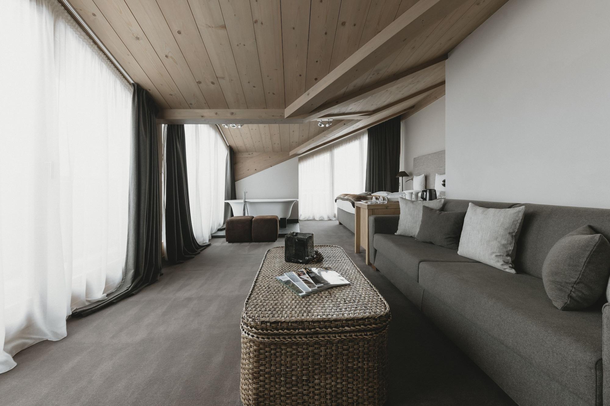 Eco & Wellness Boutique Hotel Sonne Livigno Exterior photo